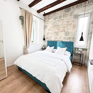 Agora Apartamento Split